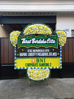 Papan Bunga Duka di Mawani
